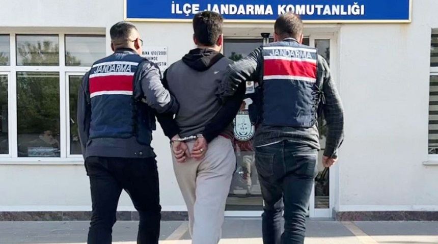 Kastamonu’nun 7 ilçesinde yakalanan 13 kişi tutuklandı;