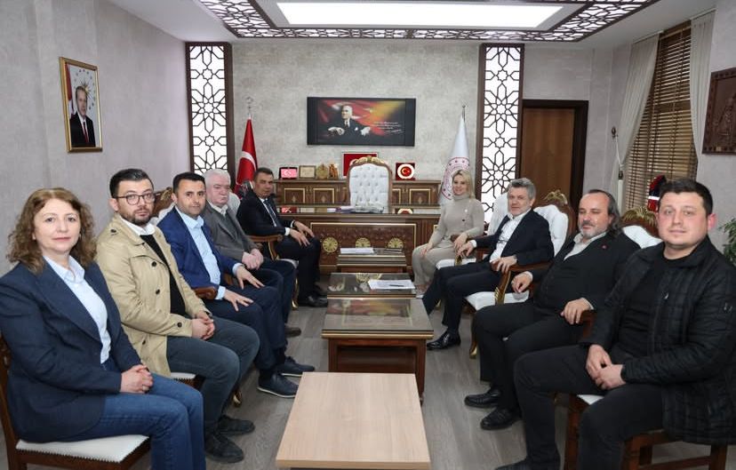 Ekmekci’den, İl Müdürü Gümüş’e ziyaret!