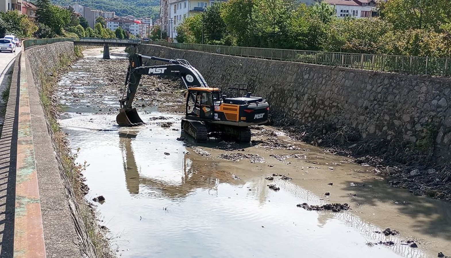 Cide'de ‘sel’ tedbirleri alınıyor