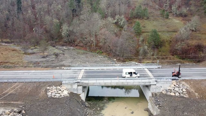 Selde zarar gören 5 köprü onarılarak trafiğe açıldı;